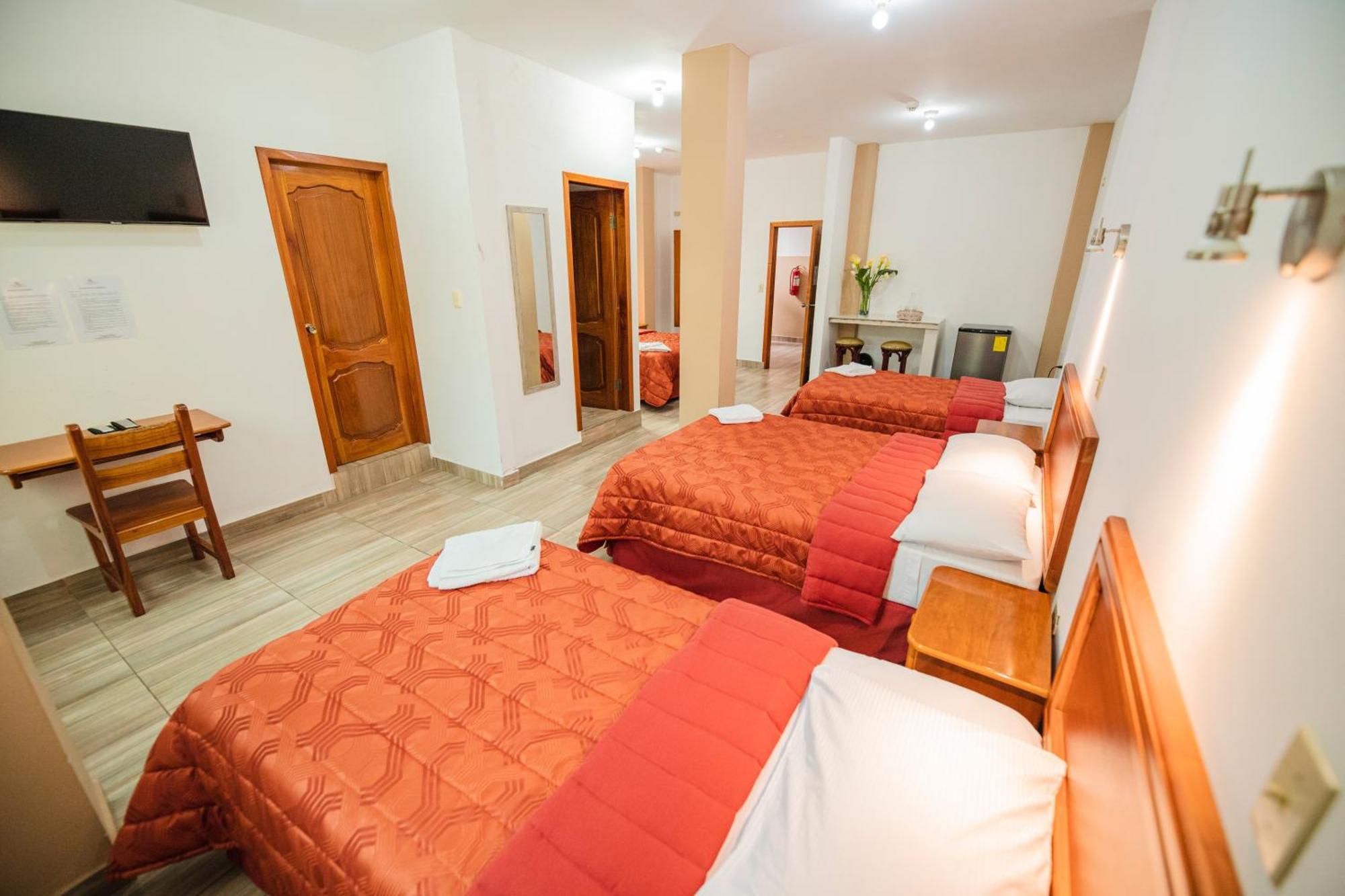 Suites En El Centro プエルトアヨラ エクステリア 写真